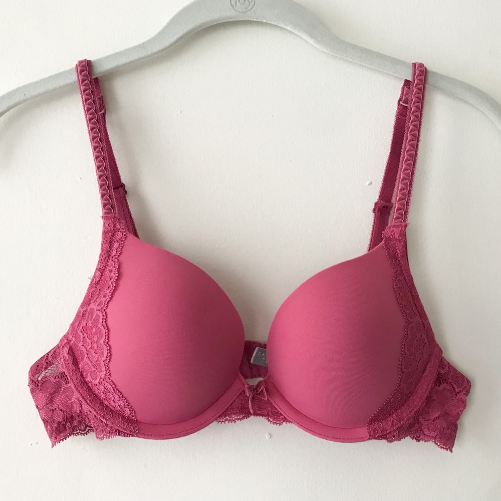 Victoria’s Secret push-up bra 34A